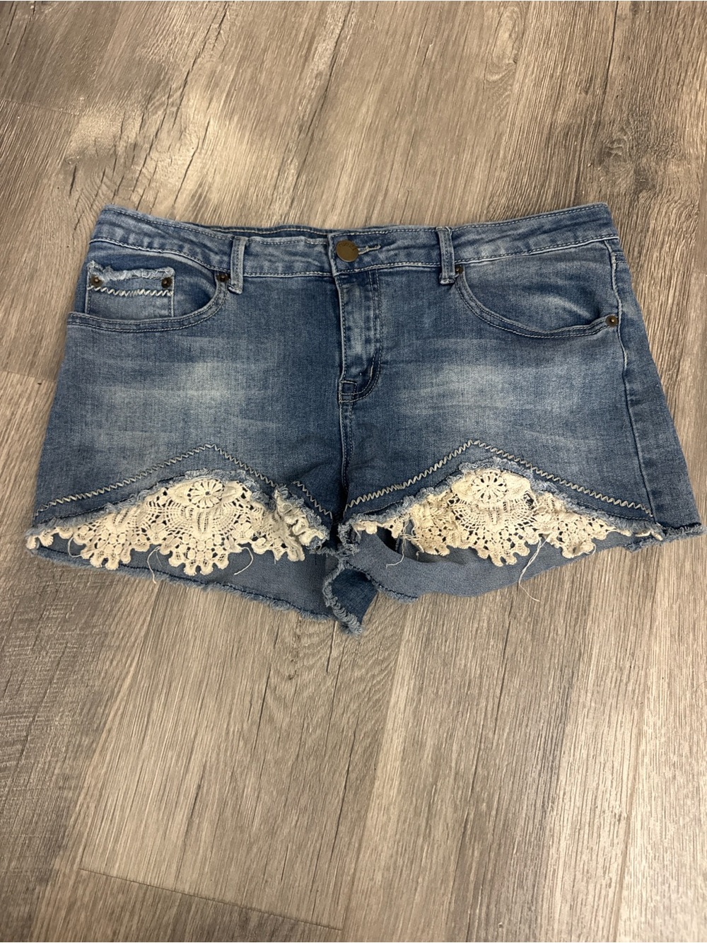 Denim Lace-Trim Women’s Shorts - Blue